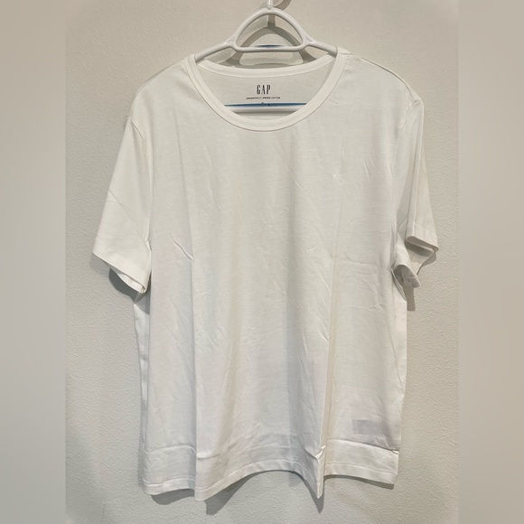 GAP Classic White Crewneck Tee - Picture 1 of 1